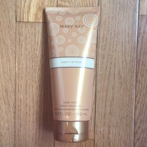 Mary Kay Warm Amber lotion